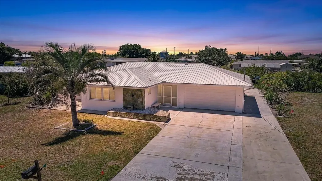 21452 Higgs Drive Port Charlotte FL 33952