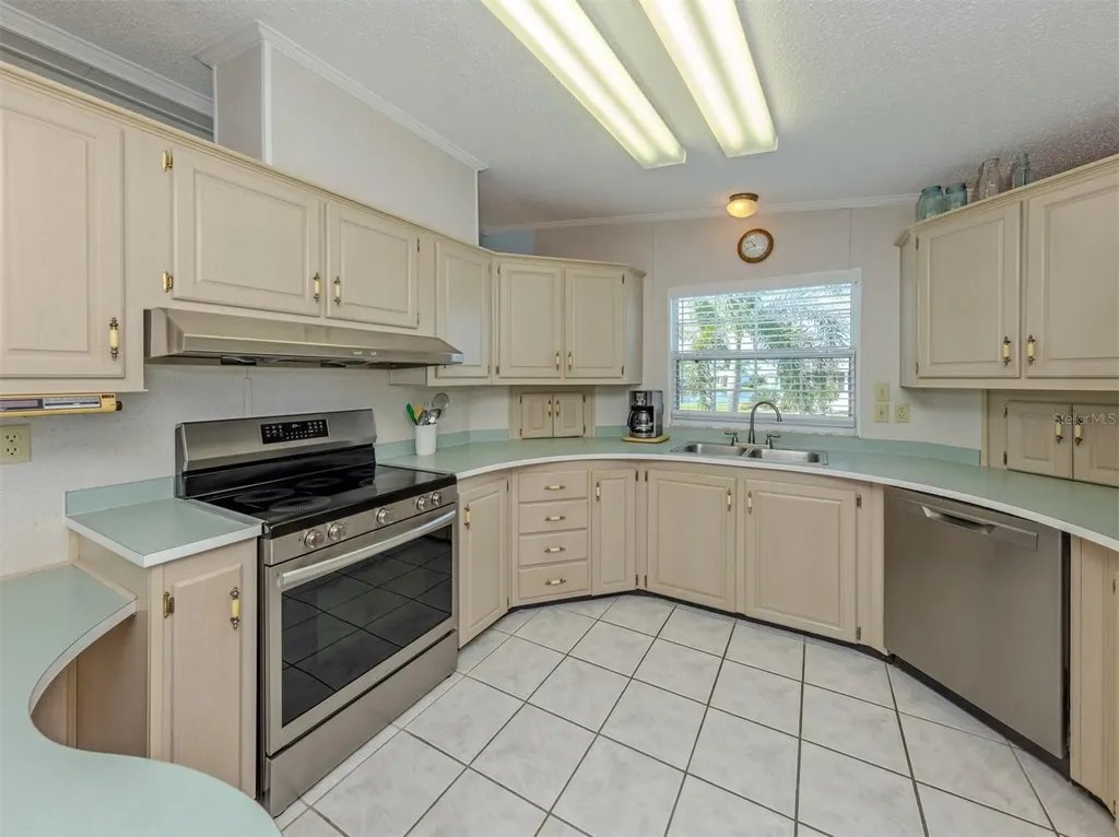 513 Landsedge Drive North Port FL 34287