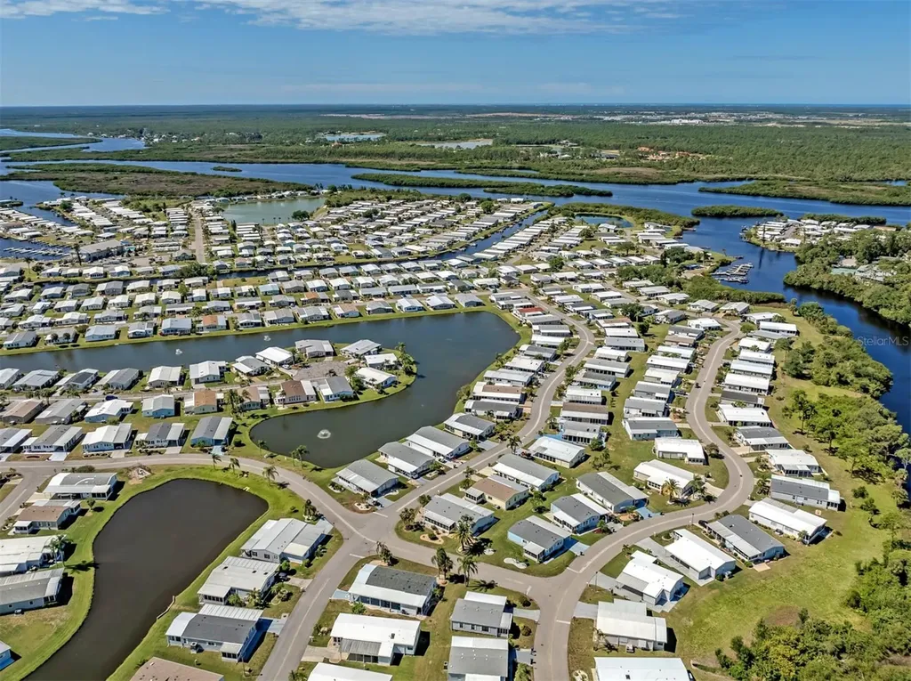 513 Landsedge Drive North Port FL 34287