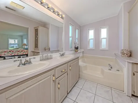 513 Landsedge Drive North Port FL 34287