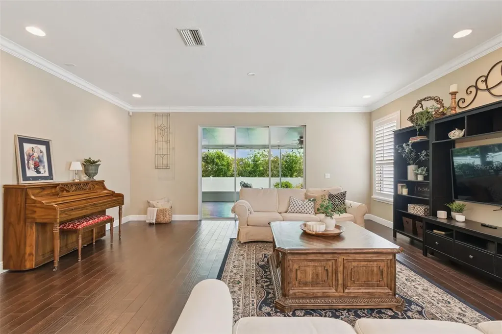 4910 Sky Blue Drive Lutz FL 33558