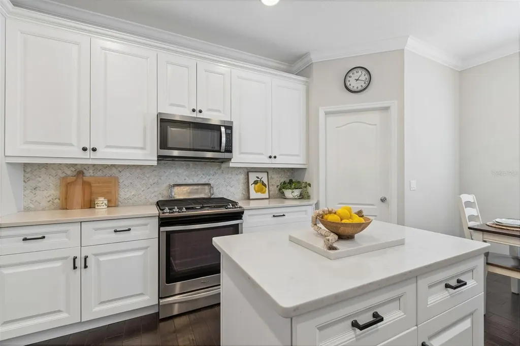 4910 Sky Blue Drive Lutz FL 33558