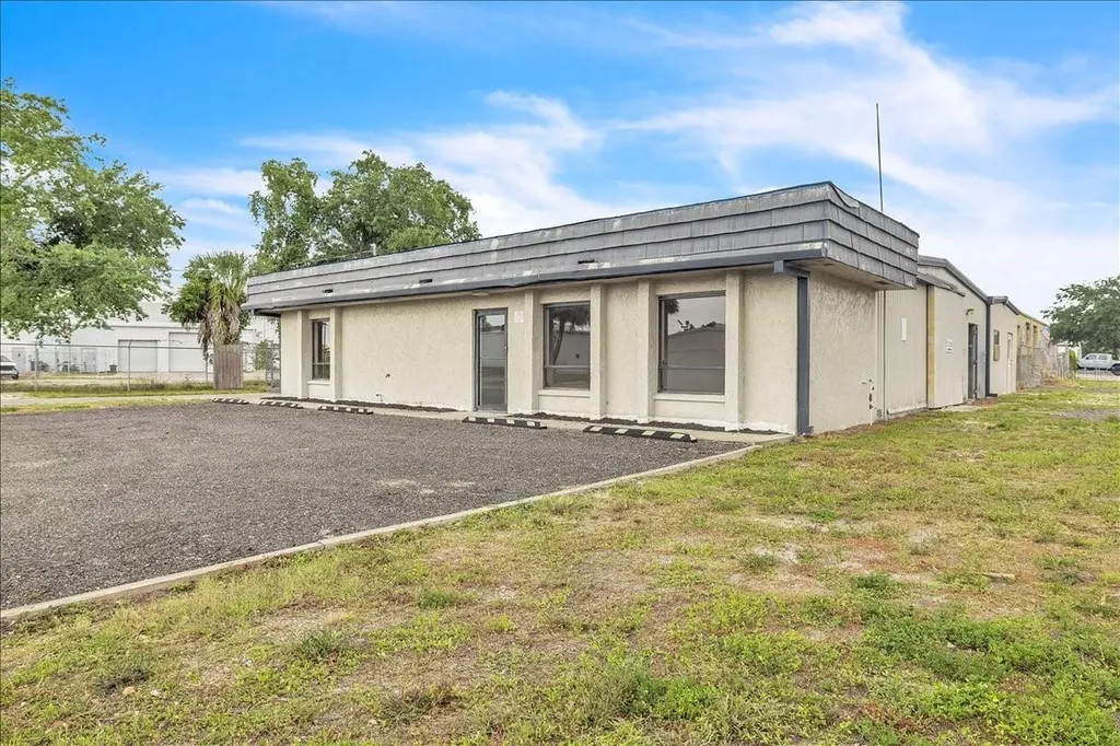 4195 Electric Way Port Charlotte FL 33980