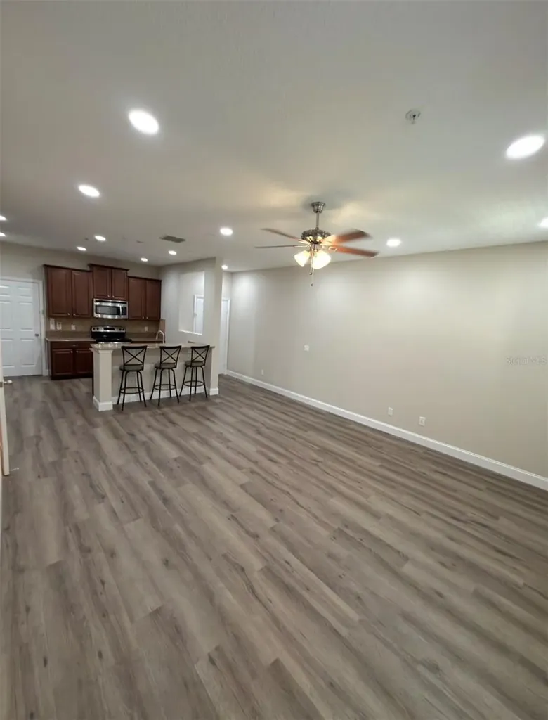 1562 Plumeria Place Oviedo FL 32765