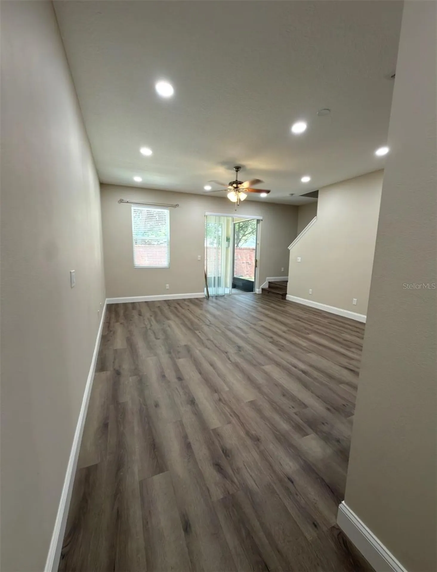 1562 Plumeria Place Oviedo FL 32765