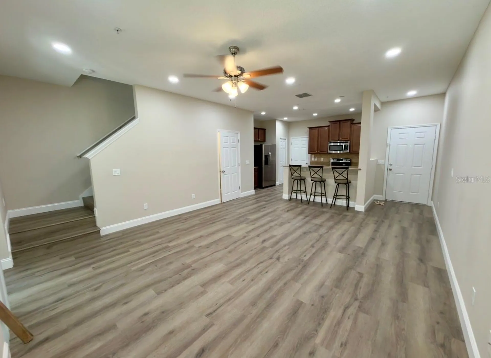 1562 Plumeria Place Oviedo FL 32765