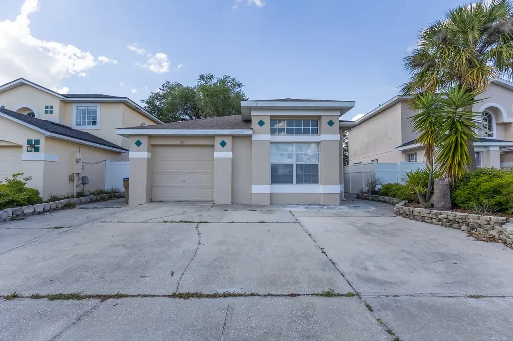 3267 Brewster Drive Kissimmee FL 34743