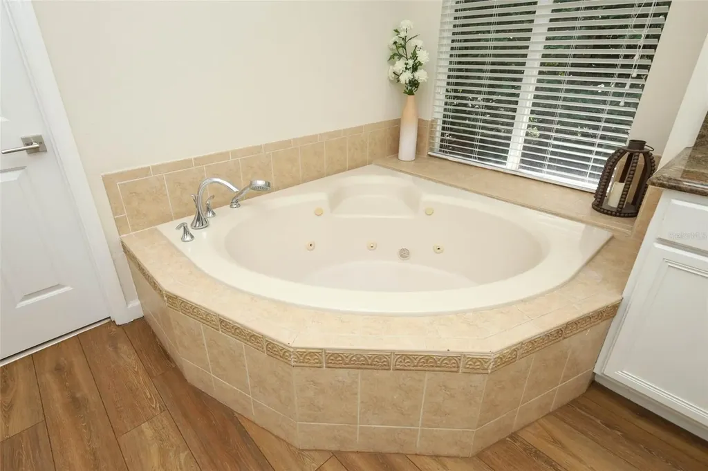 836 Woodbark Cove Sanford FL 32771