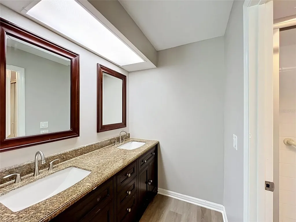 2418 Stonehill Avenue Valrico FL 33594