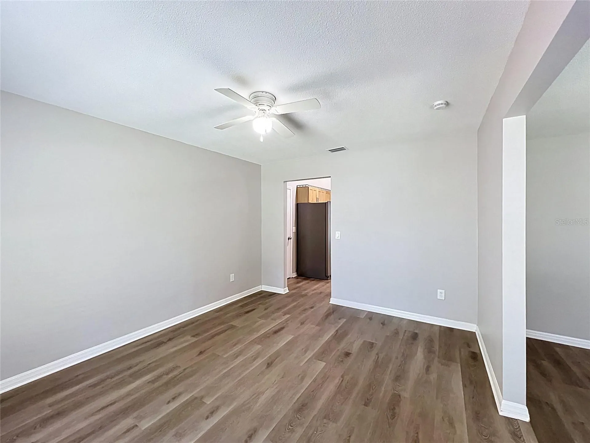 2418 Stonehill Avenue Valrico FL 33594