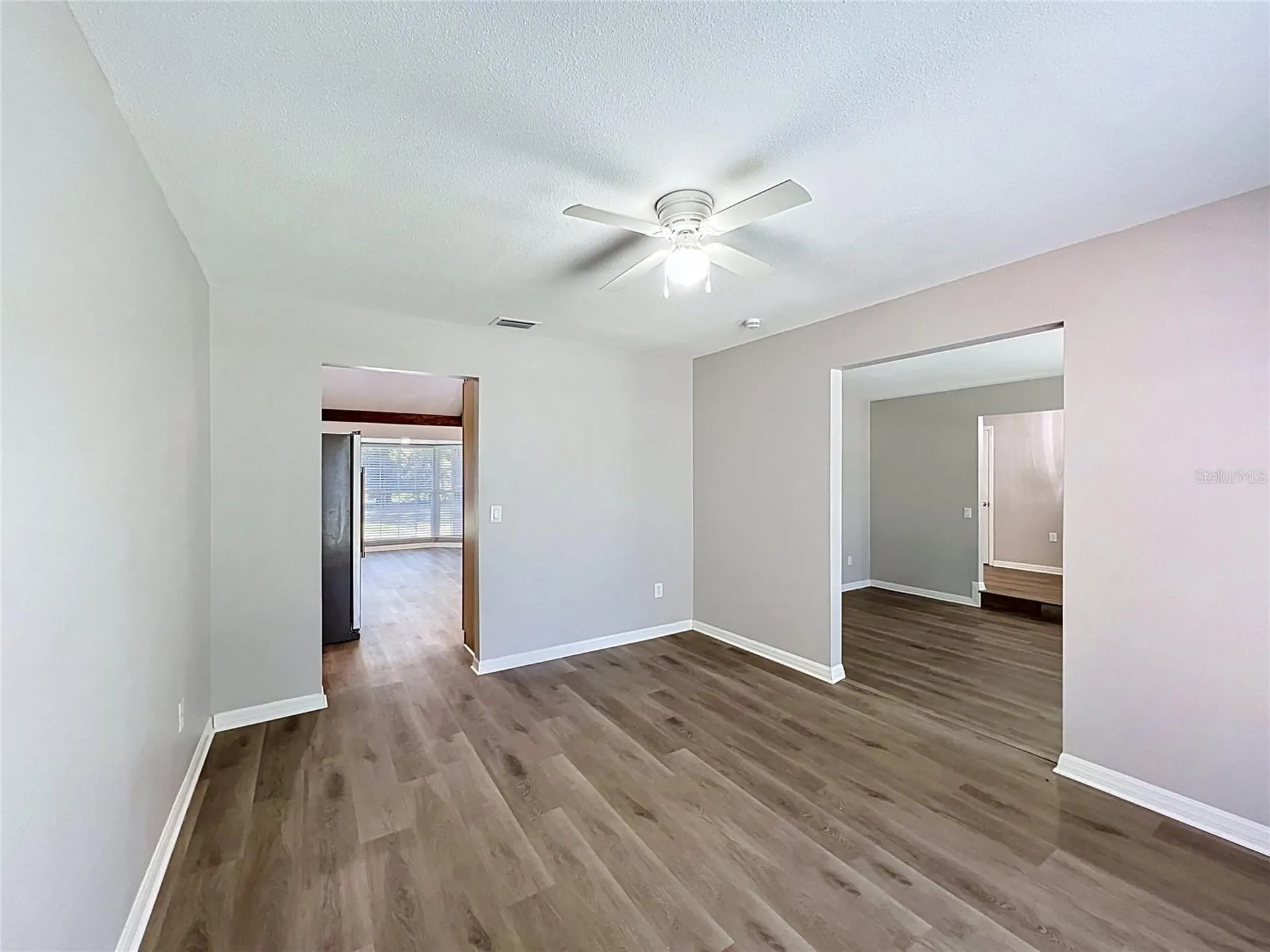2418 Stonehill Avenue Valrico FL 33594