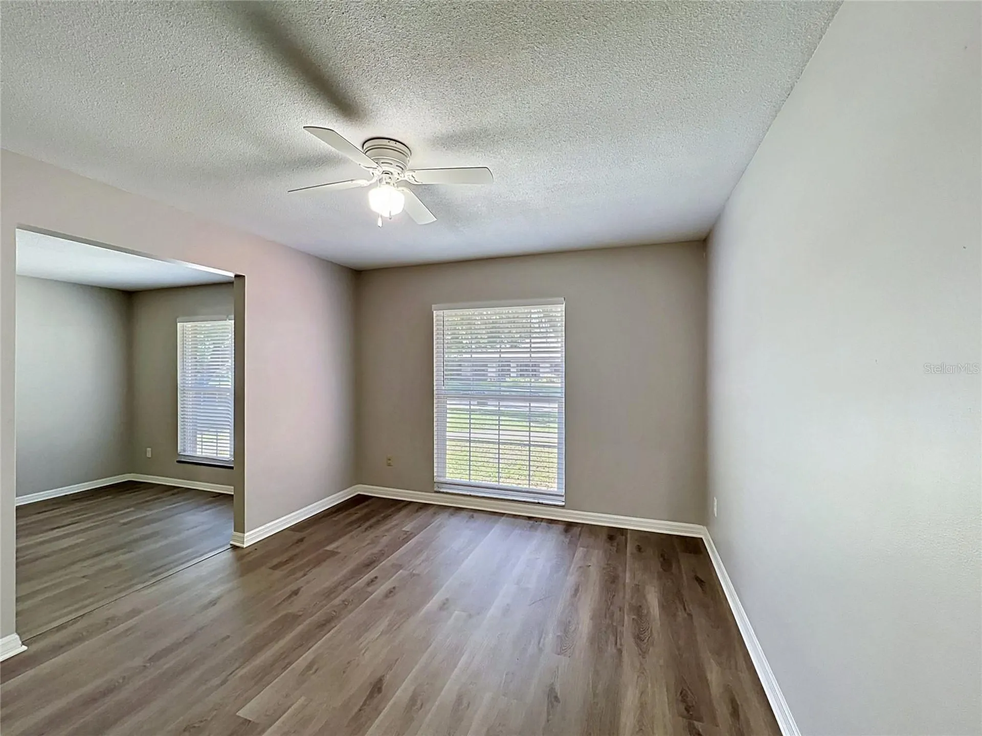 2418 Stonehill Avenue Valrico FL 33594