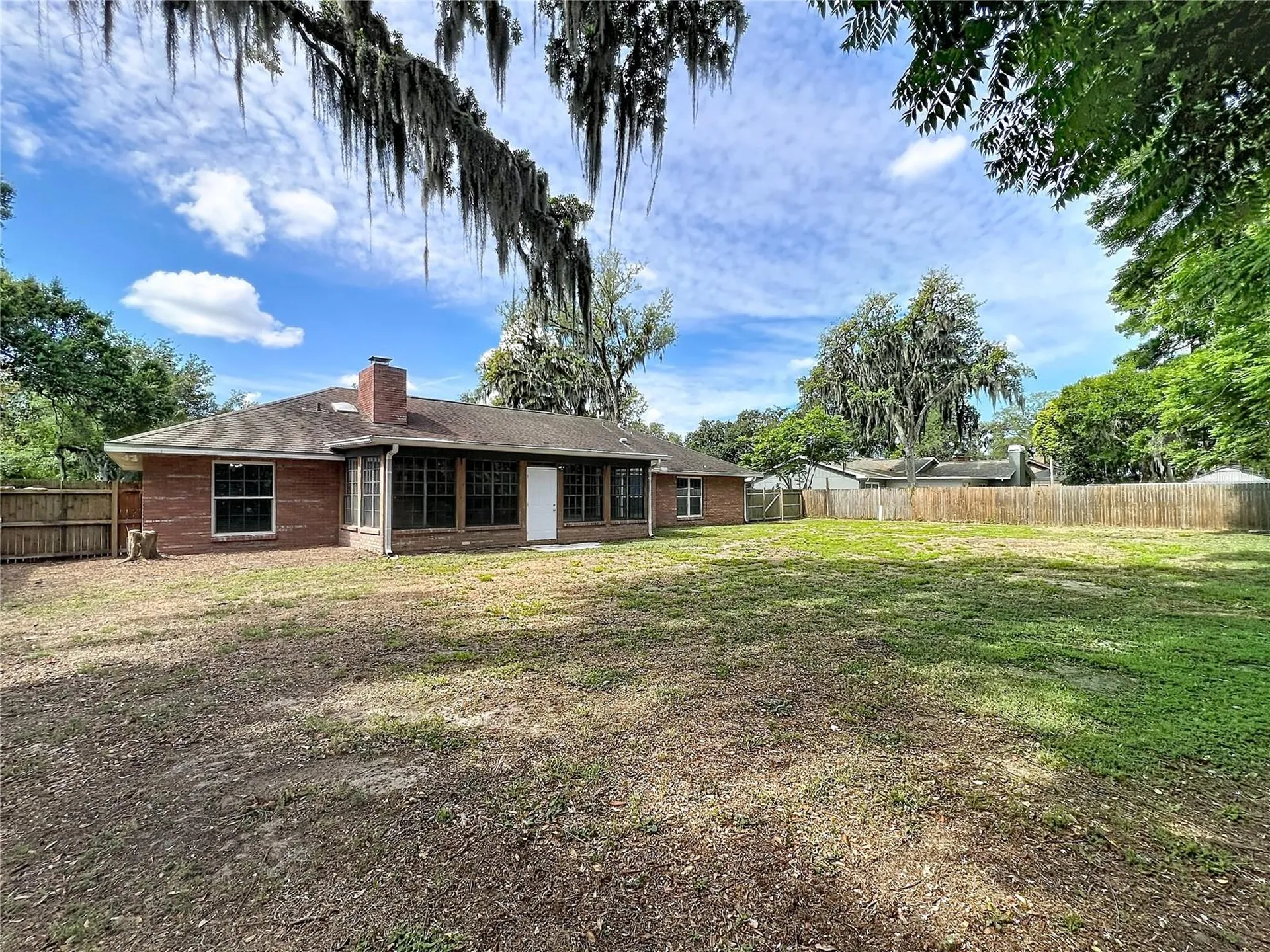 2418 Stonehill Avenue Valrico FL 33594