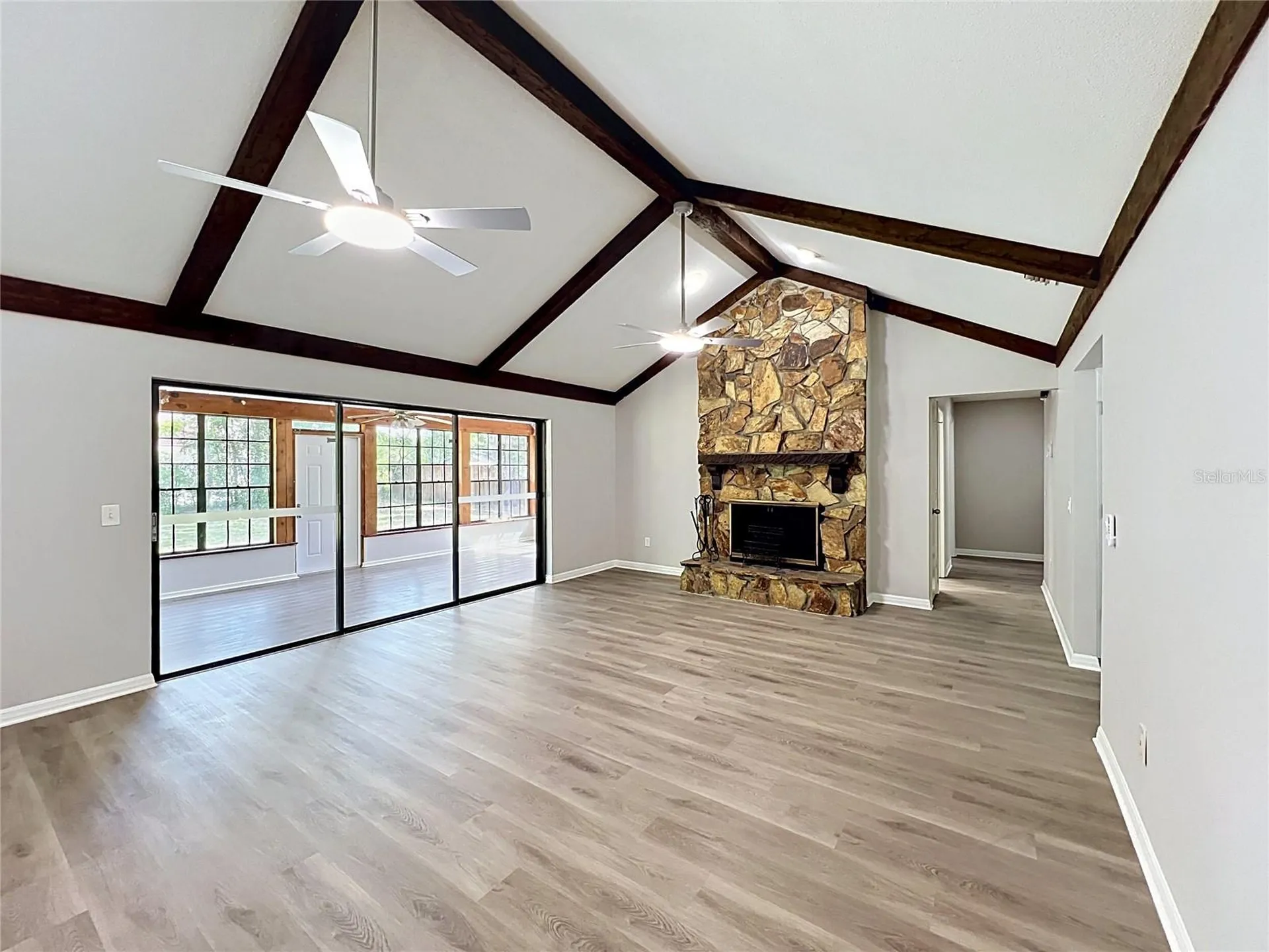 2418 Stonehill Avenue Valrico FL 33594