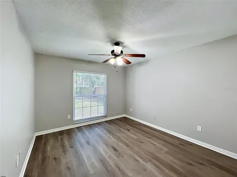 2418 Stonehill Avenue Valrico FL 33594