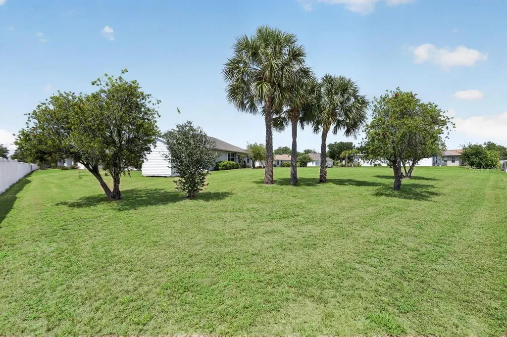 548 Rose Apple Circle Port Charlotte FL 33954