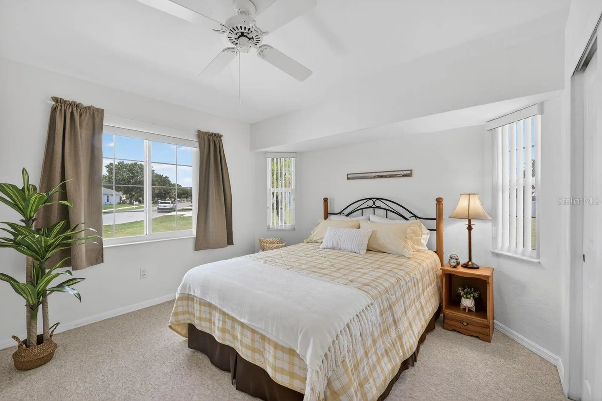 548 Rose Apple Circle Port Charlotte FL 33954