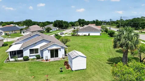548 Rose Apple Circle Port Charlotte FL 33954