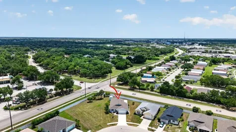 548 Rose Apple Circle Port Charlotte FL 33954