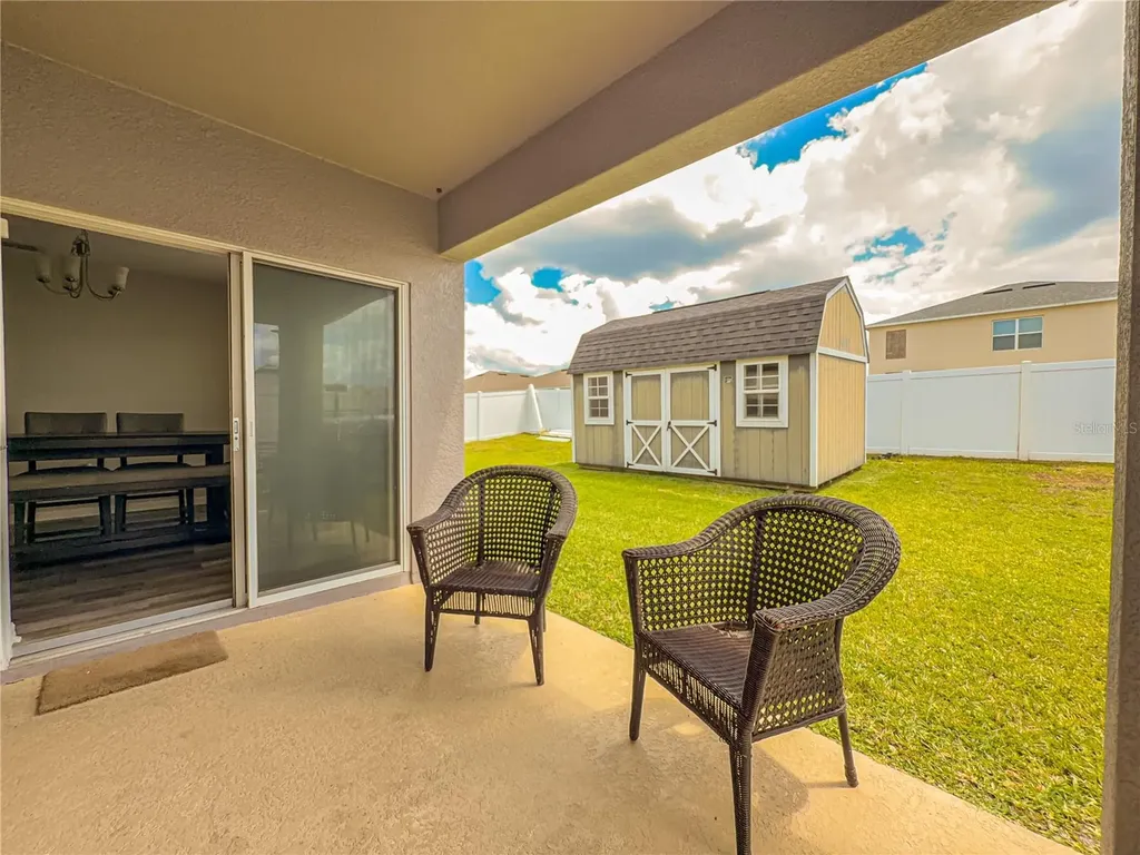 1742 Van Gogh Drive Auburndale FL 33823