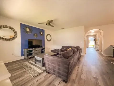 1742 Van Gogh Drive Auburndale FL 33823