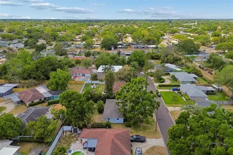 5336 33rd Avenue N St Petersburg FL 33710