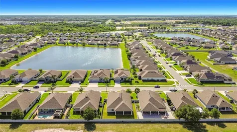 1807 Westerham Avenue St Cloud FL 34771