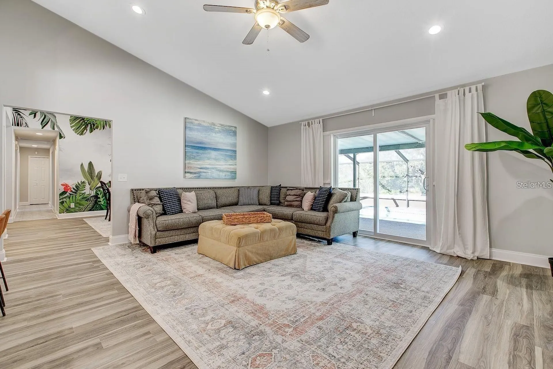 1330 Peachfield Drive Valrico FL 33596