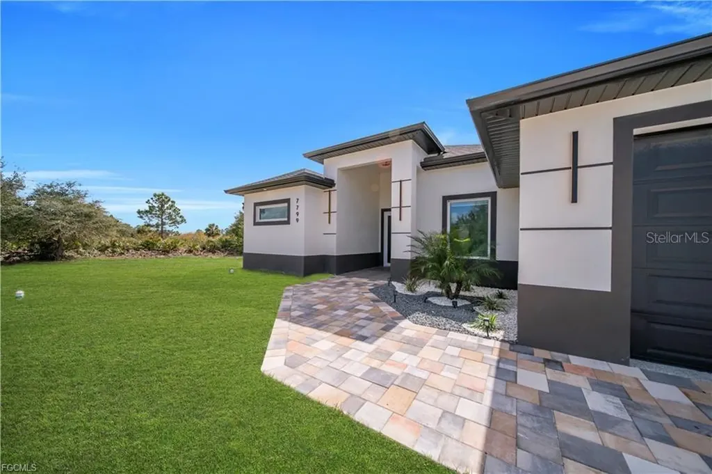 7799 15th Place Labelle FL 33935