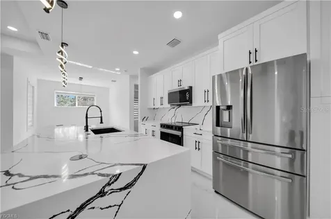 7799 15th Place Labelle FL 33935