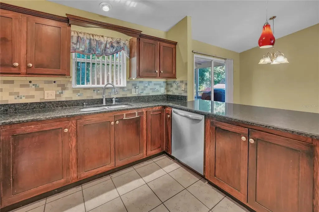 3624 Trout Avenue Fruitland Park FL 34731