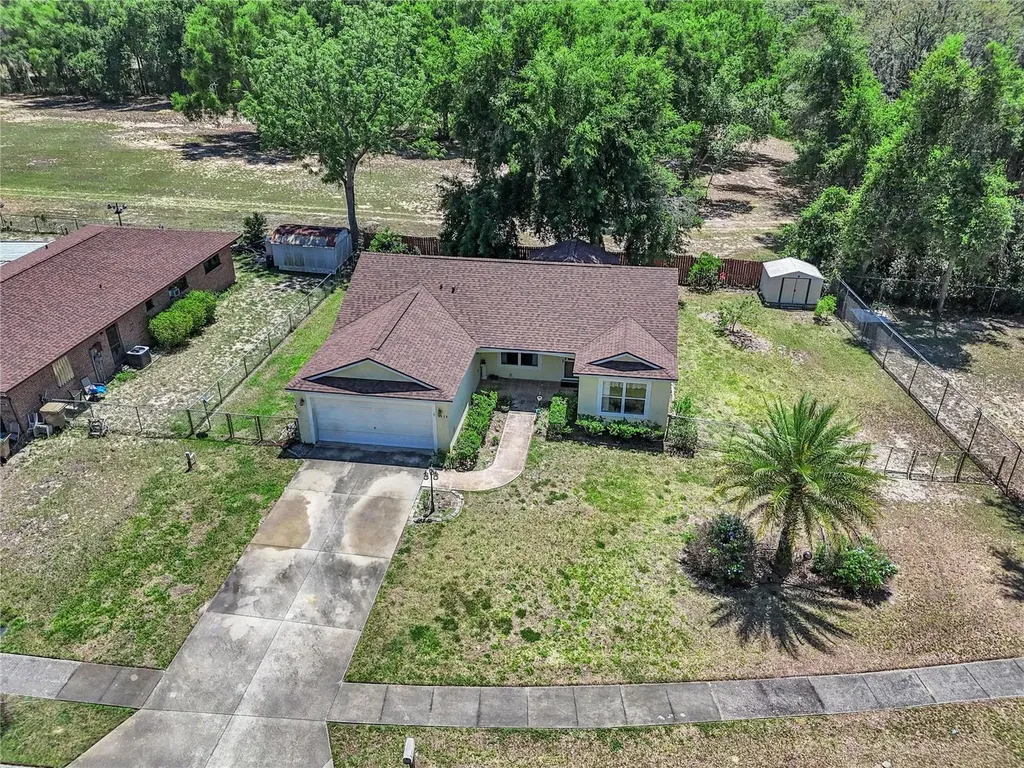 3624 Trout Avenue Fruitland Park FL 34731