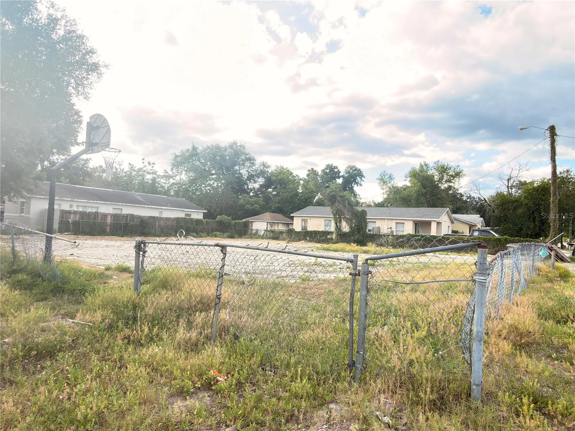 9302 North 12th Tampa FL 33612