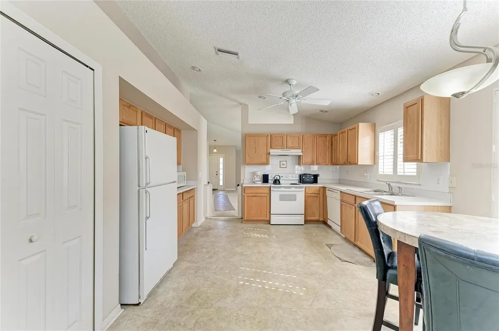 4642 Runabout Way Bradenton FL 34203