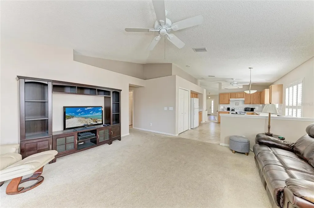 4642 Runabout Way Bradenton FL 34203