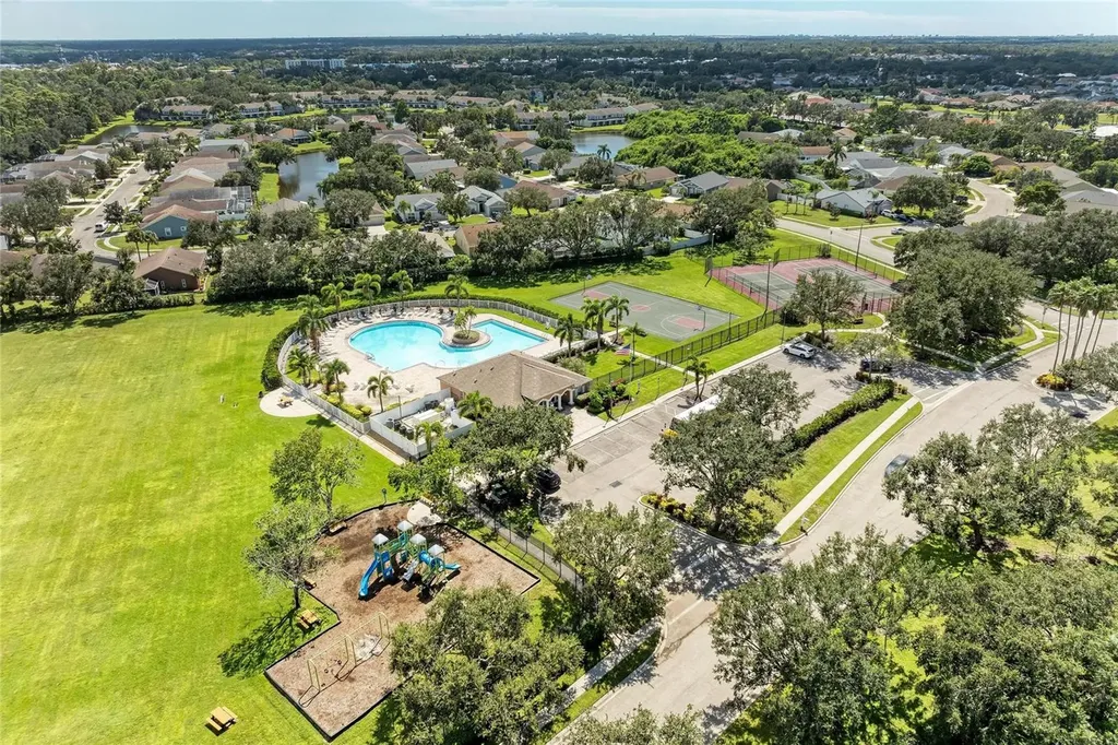 4642 Runabout Way Bradenton FL 34203