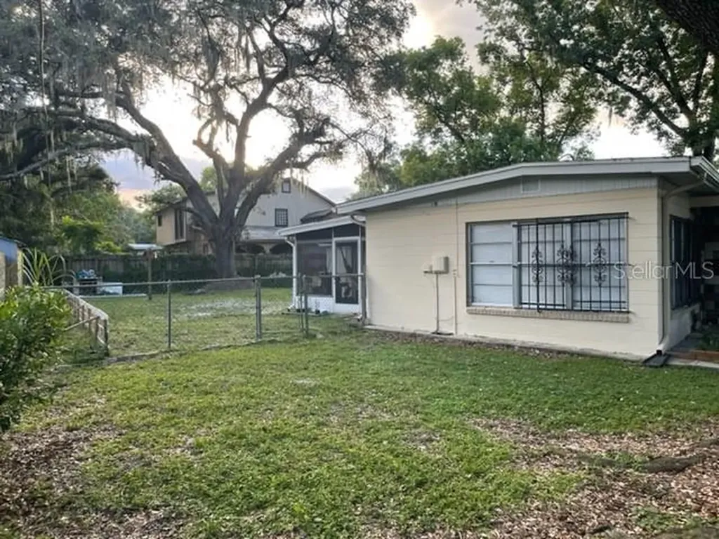 3201 River Grove Drive Tampa FL 33610