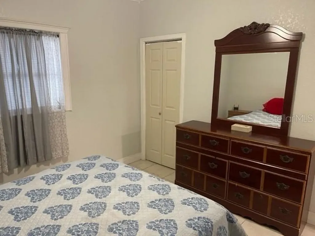 3201 River Grove Drive Tampa FL 33610