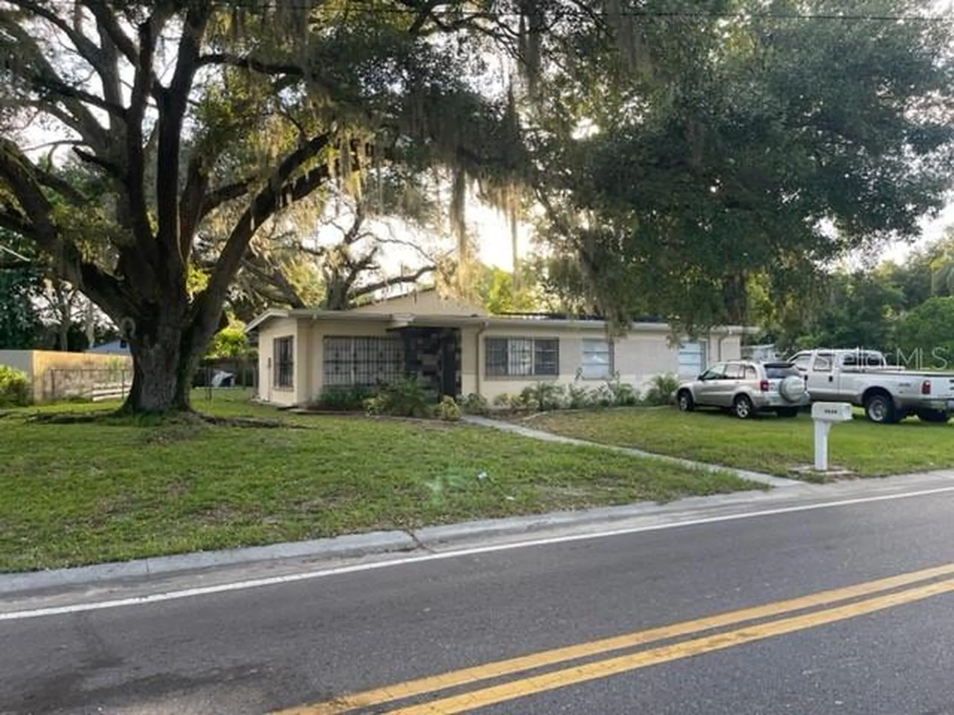 3201 River Grove Drive Tampa FL 33610