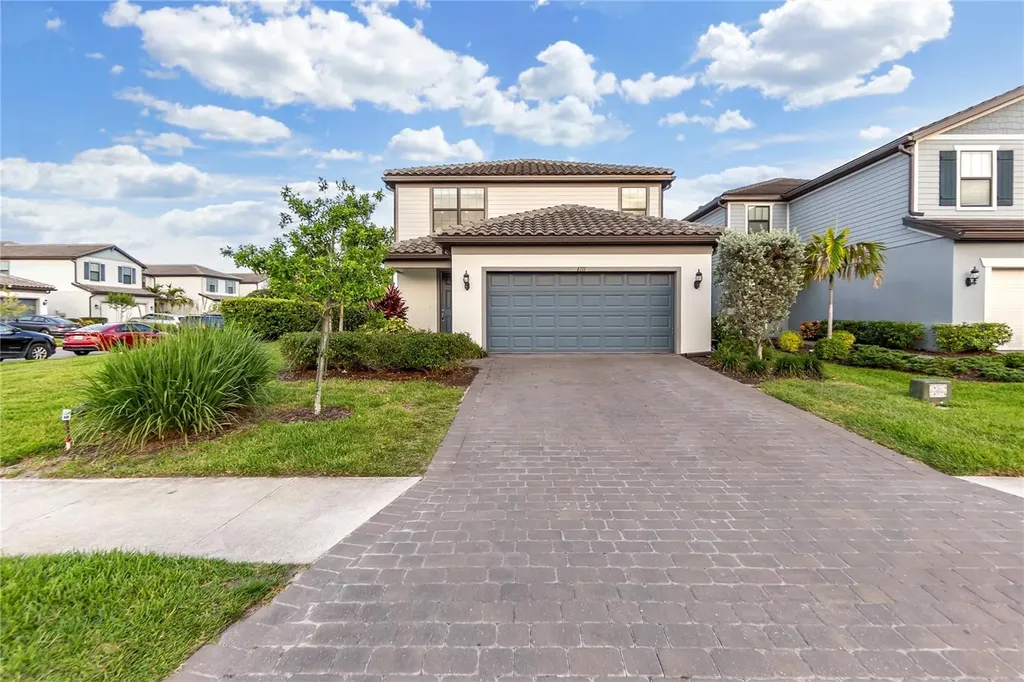 6111 Bluestar Court Bradenton FL 34211