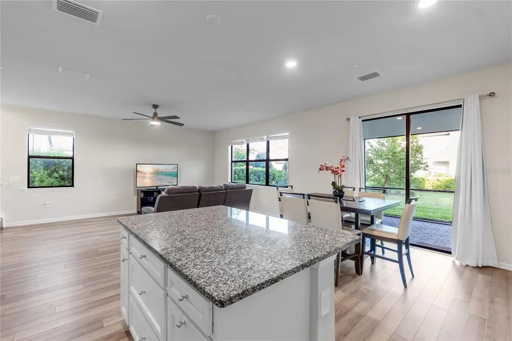 6111 Bluestar Court Bradenton FL 34211