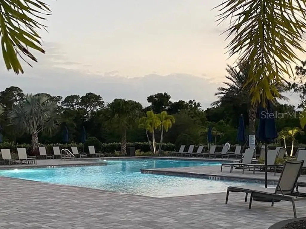 6111 Bluestar Court Bradenton FL 34211