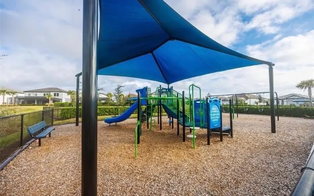 6111 Bluestar Court Bradenton FL 34211