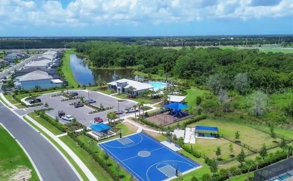 6111 Bluestar Court Bradenton FL 34211