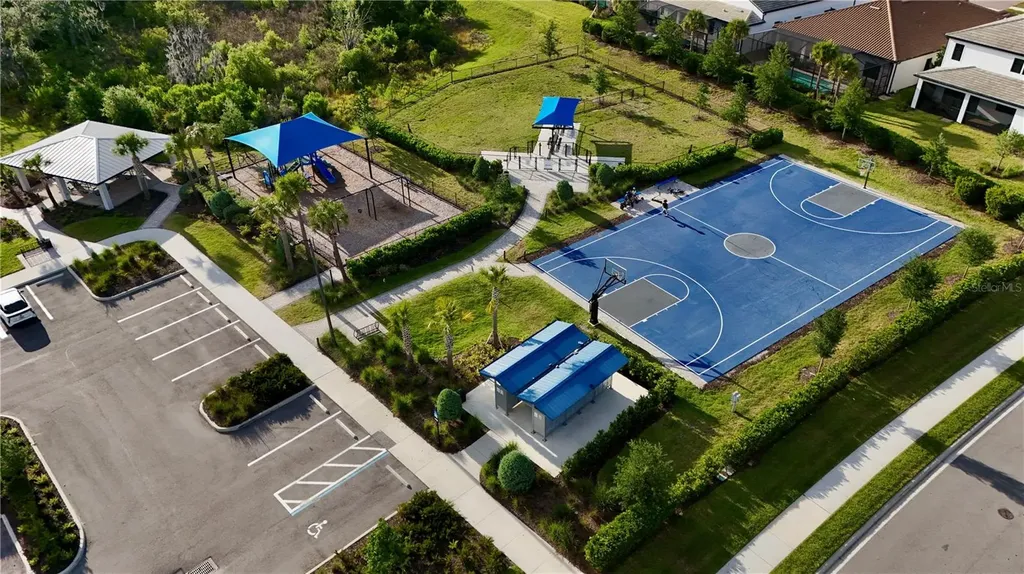 6111 Bluestar Court Bradenton FL 34211