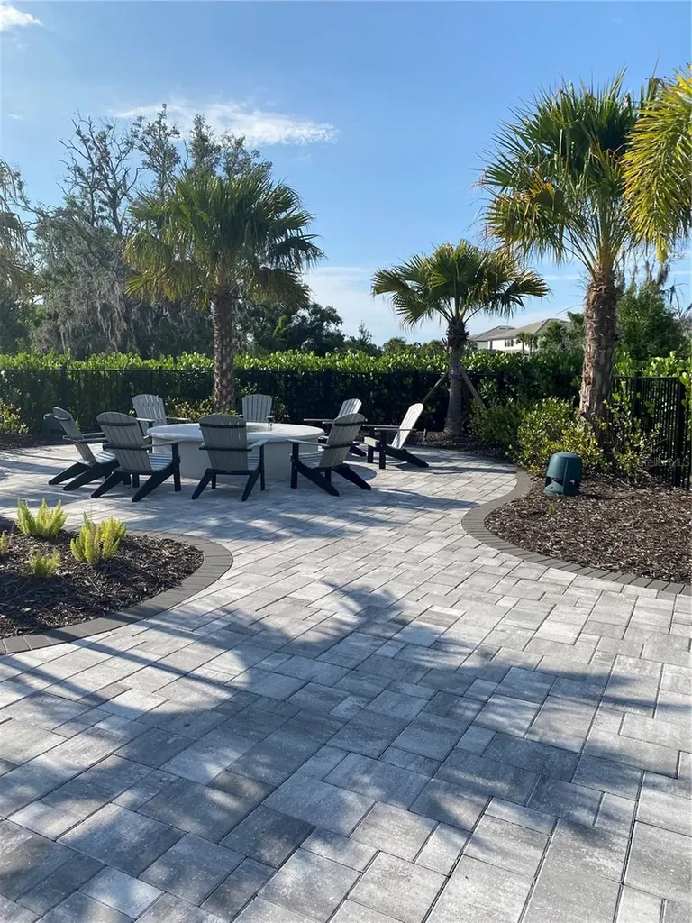 6111 Bluestar Court Bradenton FL 34211
