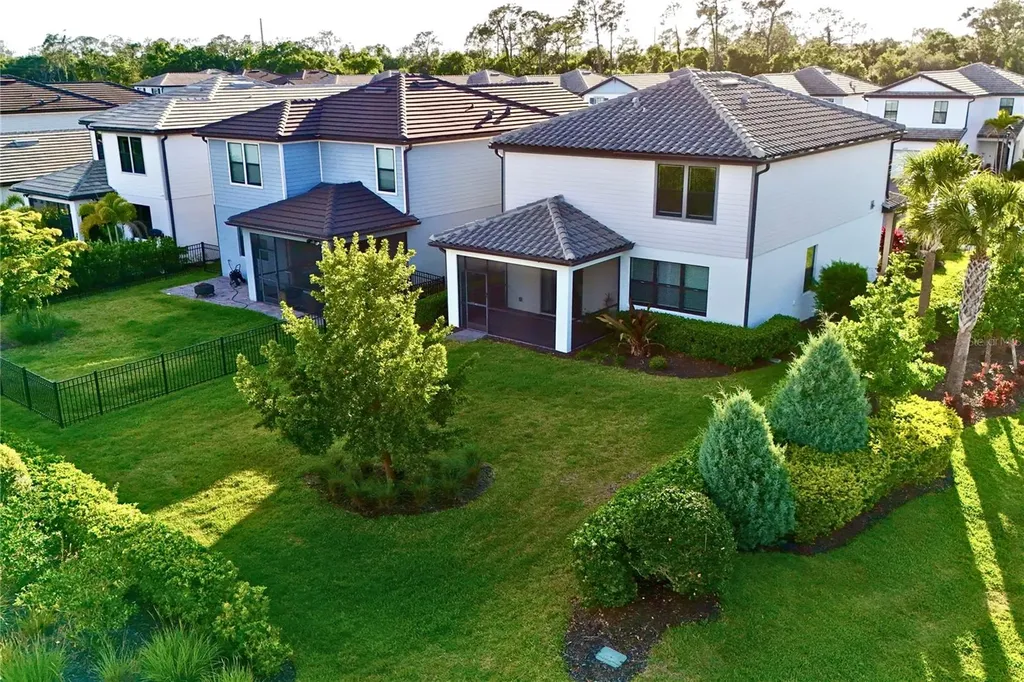 6111 Bluestar Court Bradenton FL 34211