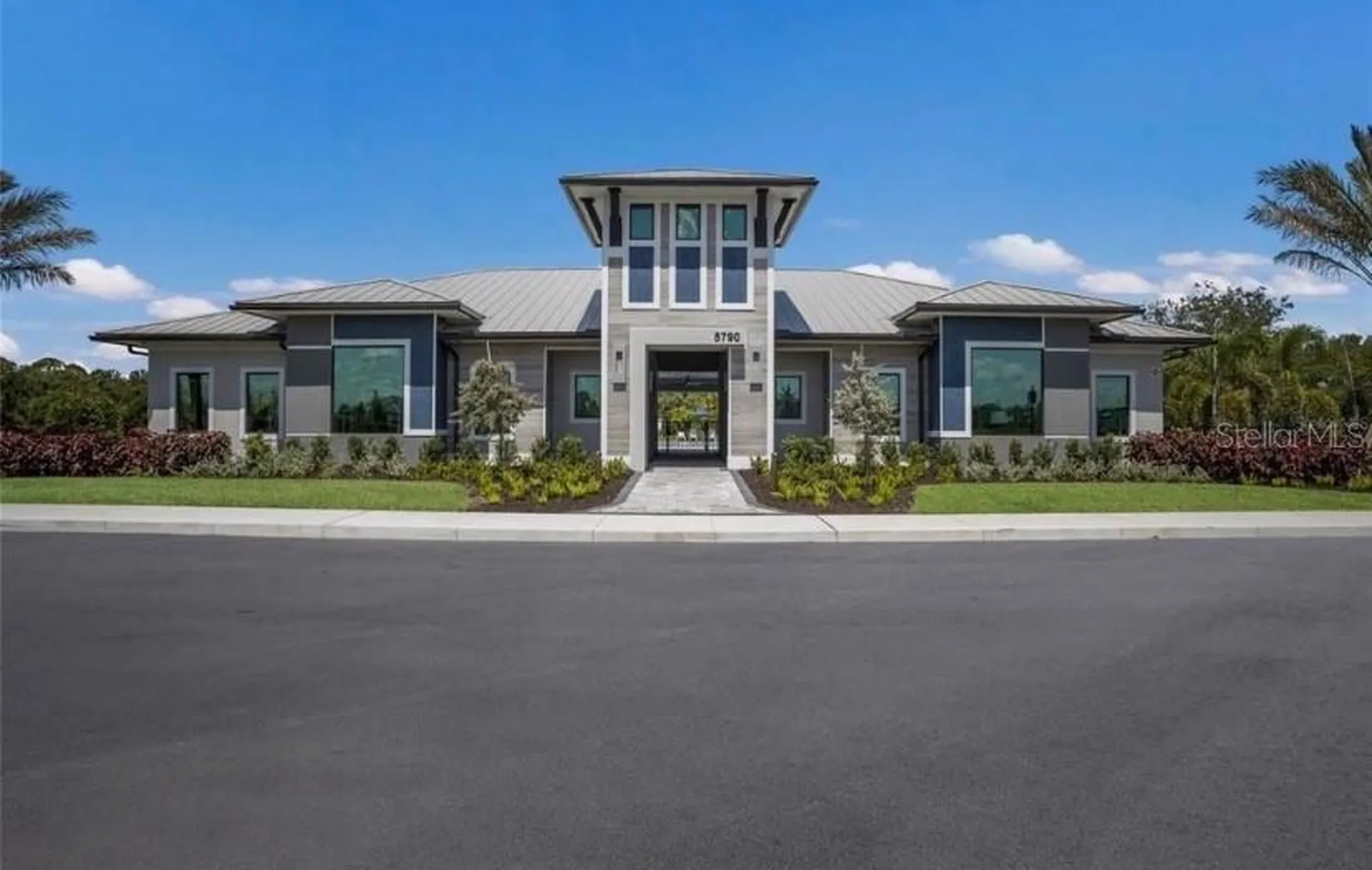 6111 Bluestar Court Bradenton FL 34211