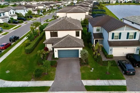 6111 Bluestar Court Bradenton FL 34211
