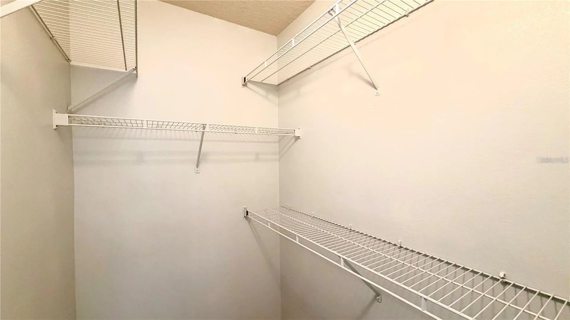 4332 S Kirkman Road Orlando FL 32811